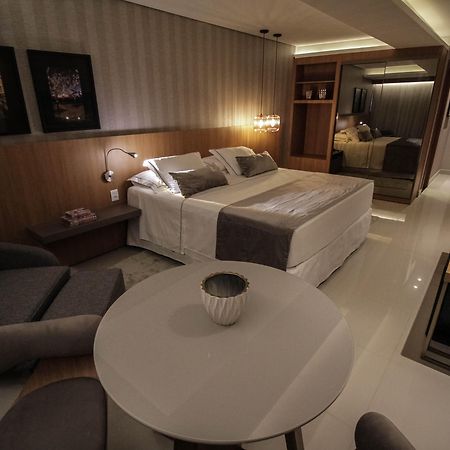 Oscar Hotel Executive Порту-Велю Екстер'єр фото
