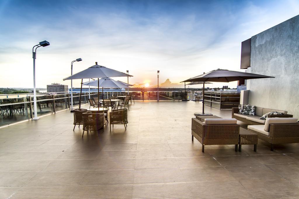 Oscar Hotel Executive Порту-Велю Екстер'єр фото