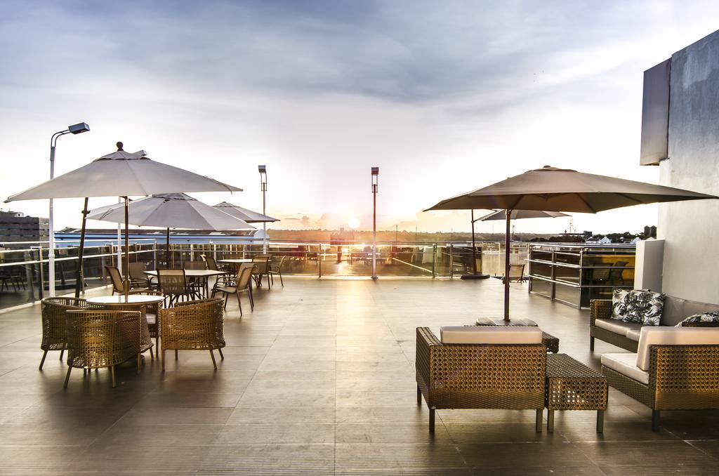 Oscar Hotel Executive Порту-Велю Екстер'єр фото