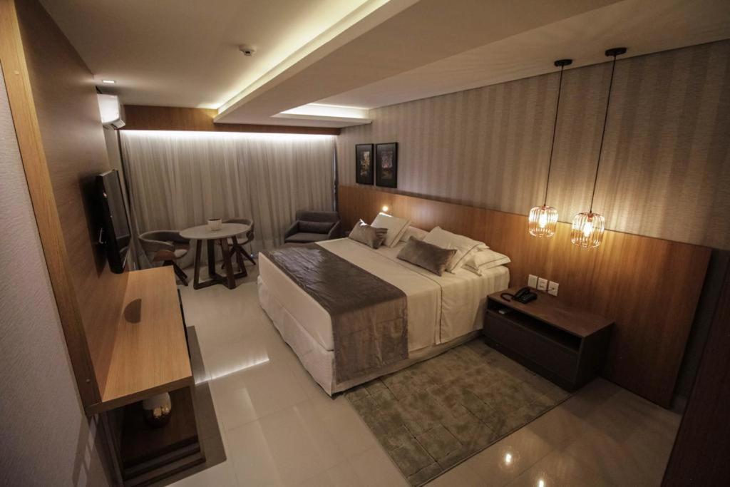 Oscar Hotel Executive Порту-Велю Екстер'єр фото